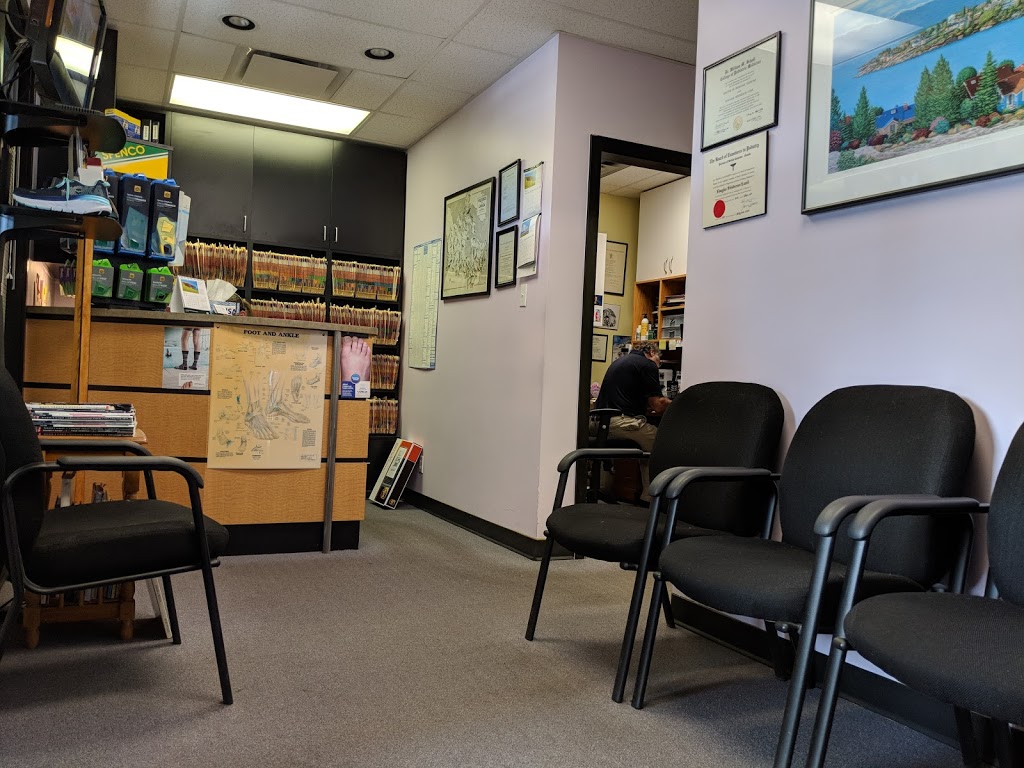 James Bay Podiatry | 230 Menzies St #101, Victoria, BC V8V 2G7, Canada | Phone: (250) 480-2868