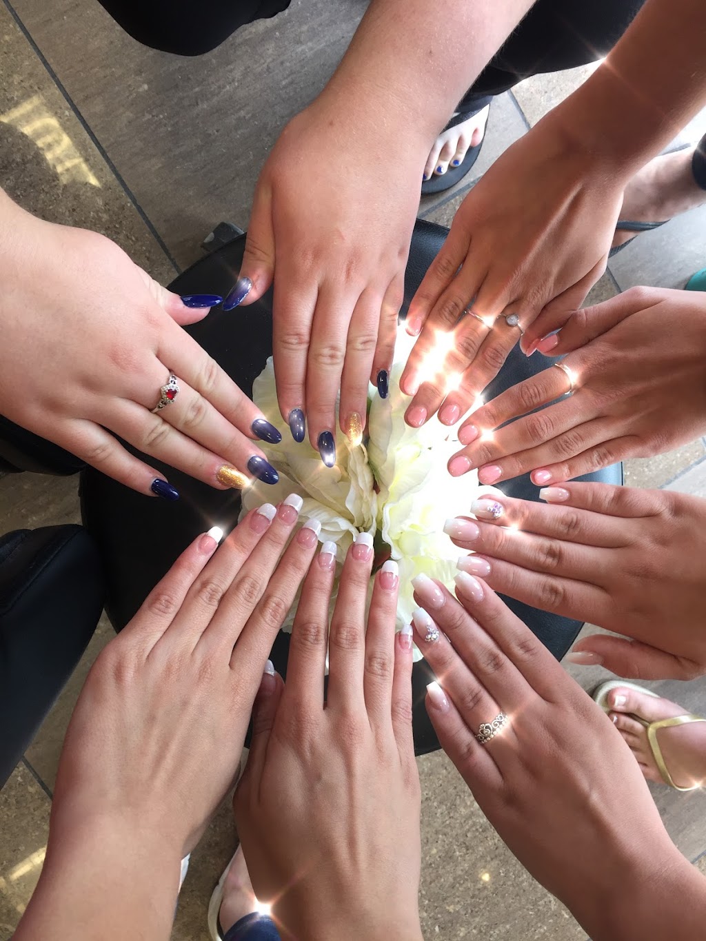 Aj nails | 8249 Eagle Landing Pkwy #314, Chilliwack, BC V2R 0P9, Canada | Phone: (604) 391-0068