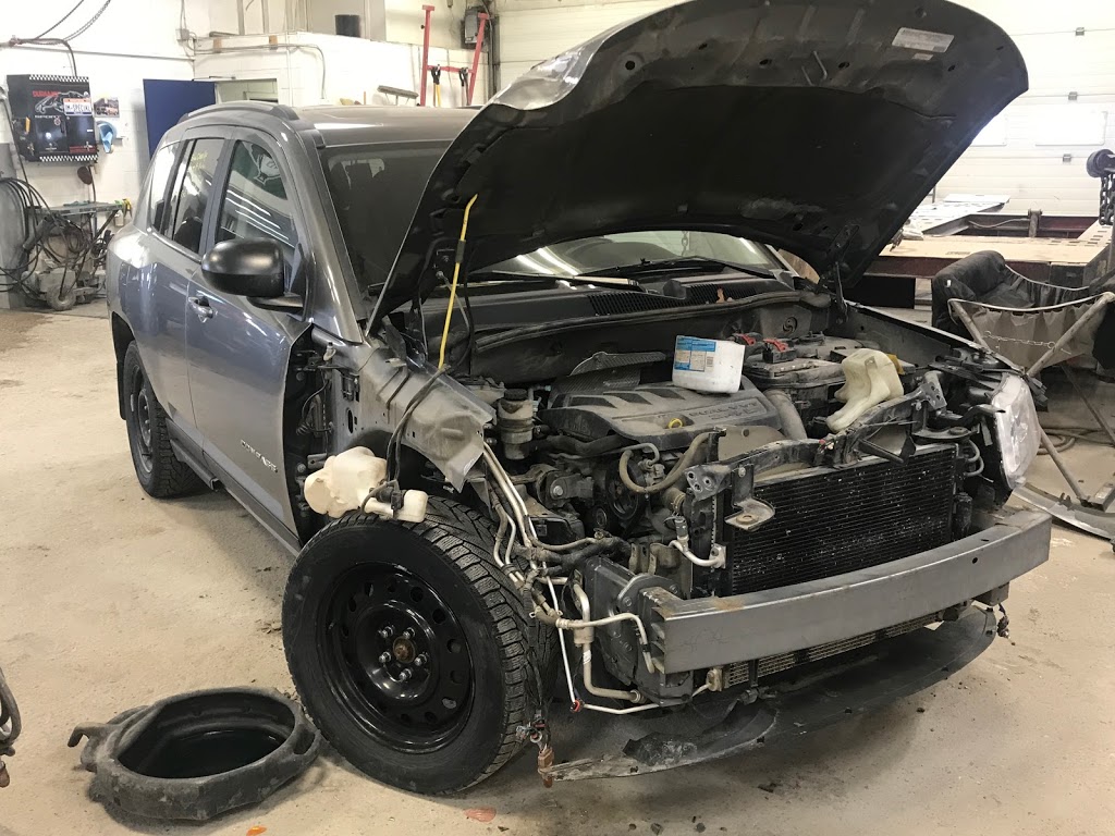 Superior Auto Body Ltd | 1109 Avenue Q S, Saskatoon, SK S7M 2Y5, Canada | Phone: (306) 382-3911