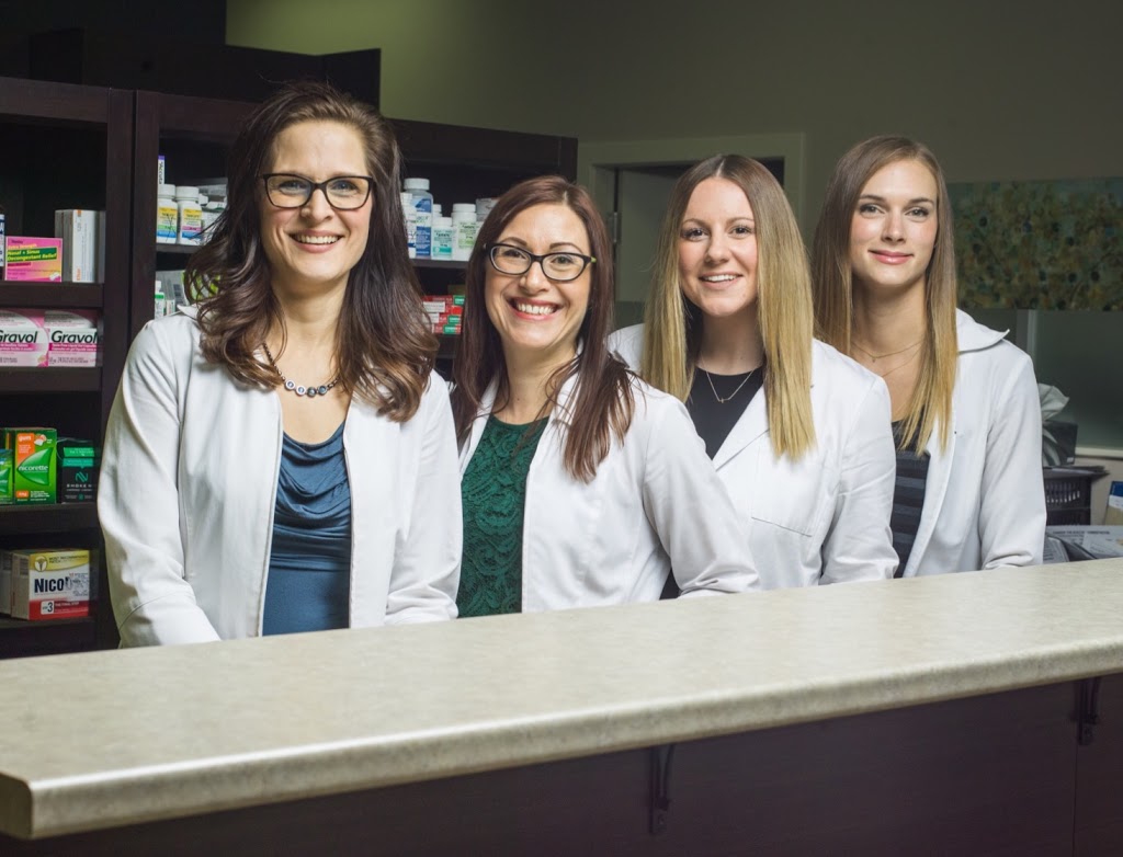 Mint Health + Drugs & Travel Clinic Meridian | 4402 37 St, Stony Plain, AB T7Z 2A9, Canada | Phone: (780) 963-9792