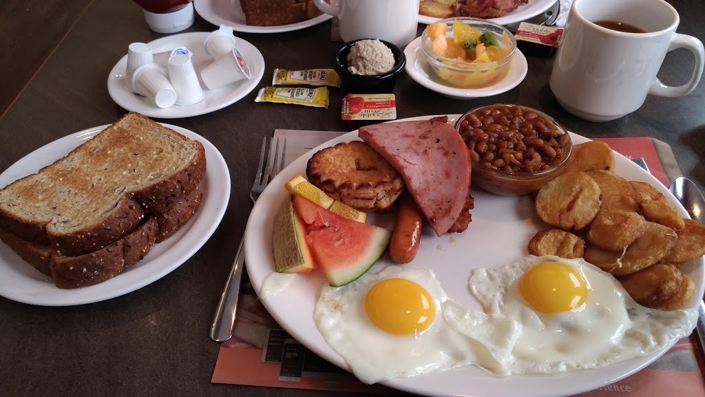 Restaurant Normandin | 139 2e Rang, Deschambault, QC G0A 1S0, Canada | Phone: (418) 286-6733