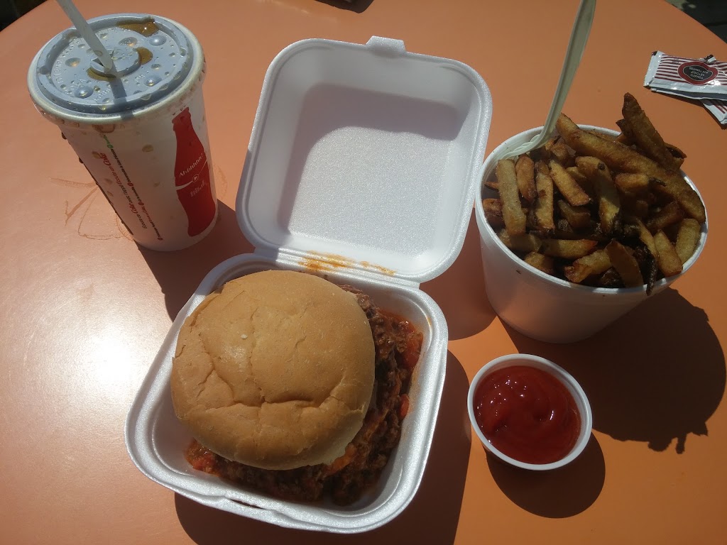 The Kiln Drive-In | 227 2 Ave N, Stonewall, MB R0C 2Z0, Canada | Phone: (204) 467-9125