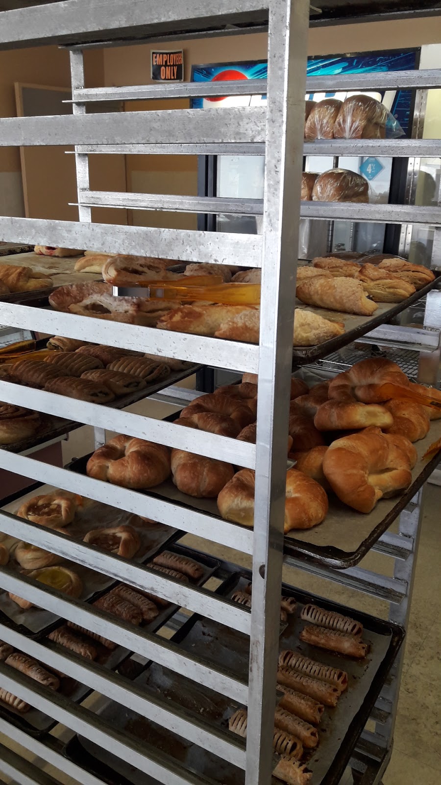 Bun King Bakery | 31 Lapsley Rd, Scarborough, ON M1B 1K1, Canada | Phone: (416) 754-2892