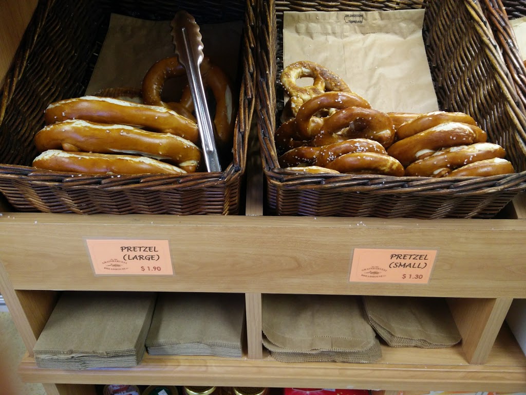 Grainharvest Breadhouse Inc | 105 Lexington Rd, Waterloo, ON N2J 4R8, Canada | Phone: (519) 725-1920