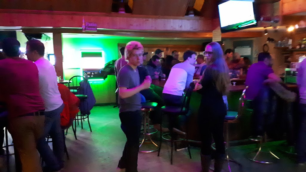 Bar Le Friends | 4027 Bd Frontenac O, Thetford Mines, QC G6H 2A9, Canada | Phone: (581) 679-3900