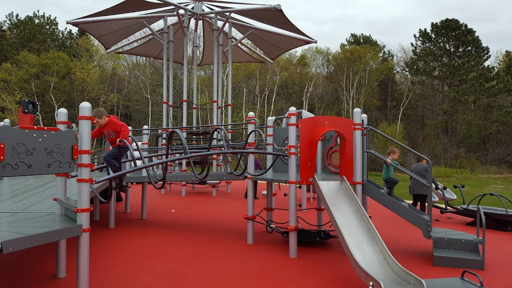 Victoria Park Outdoor Pool & Splash Pad | 100 Victoria Park Roadway, Charlottetown, PE C1A, Canada, Canada | Phone: (902) 566-5548