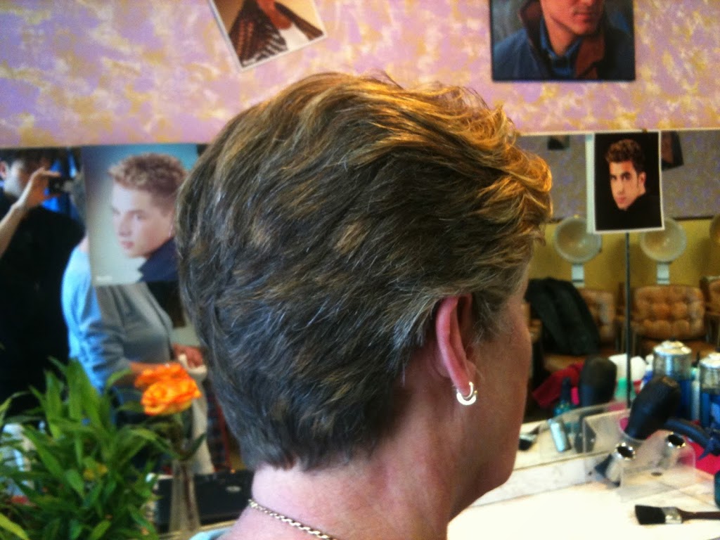 Trendy Hair Salon | 126 Ellesmere Road, Scarborough, ON M1R 4C4, Canada | Phone: (416) 444-1381