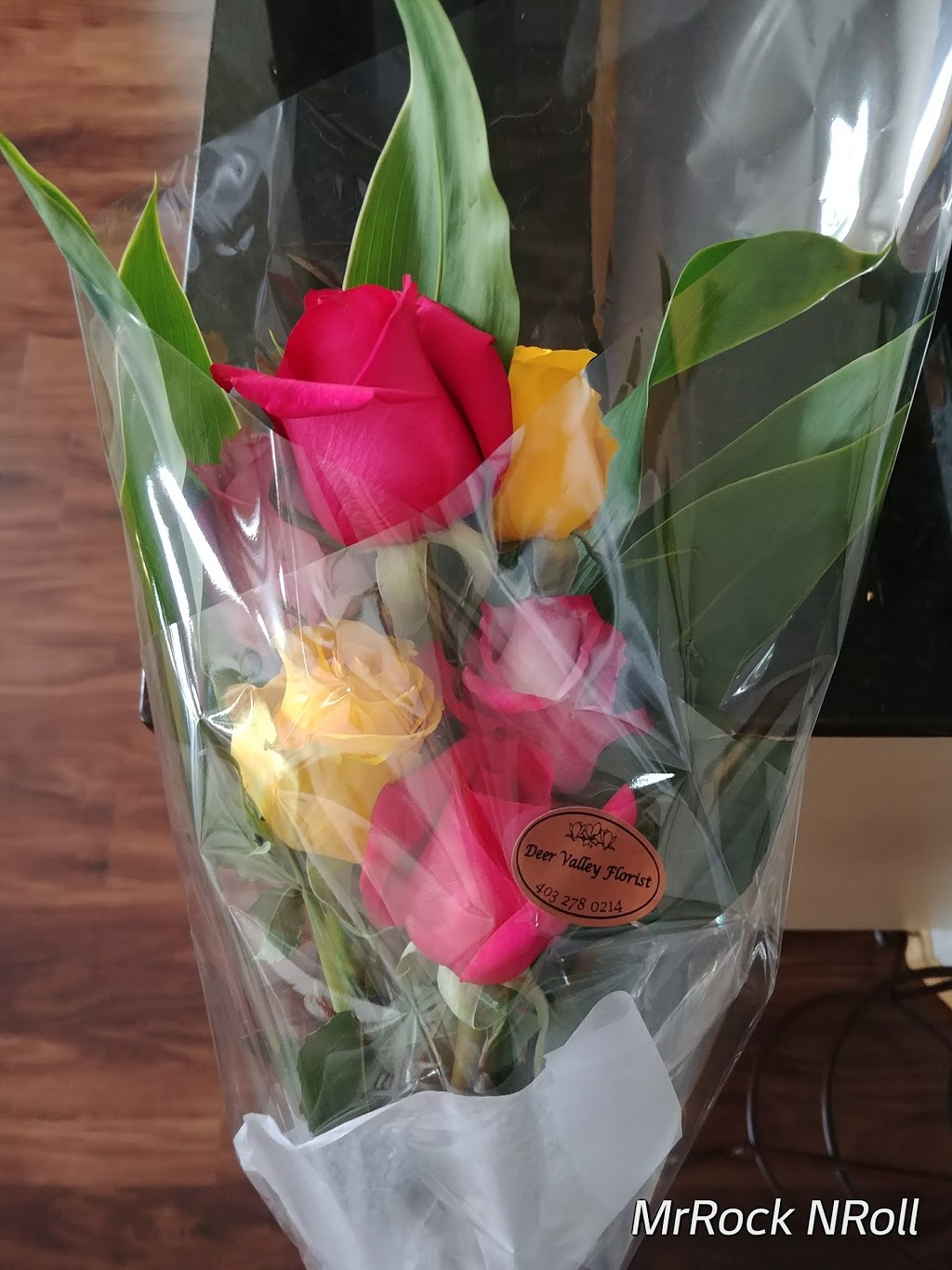 Deer Valley Florist | 1221 Canyon Meadows Dr SE #230, Calgary, AB T2J 6G2, Canada | Phone: (403) 278-0214