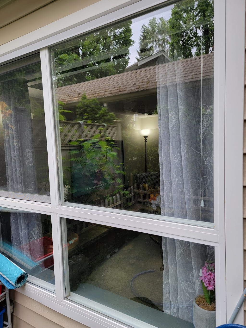 AT.SUNNYSIDE GLASS | 2980 David Ave #20, Coquitlam, BC V3E 3R2, Canada | Phone: (778) 683-4669
