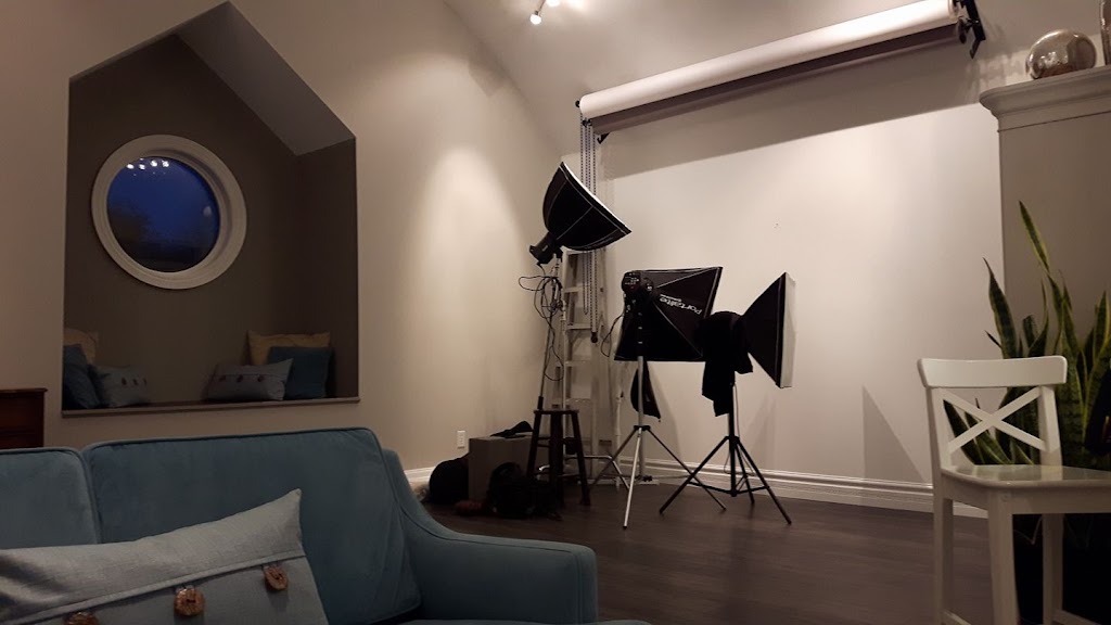 Sophie Hogan Photography Studio | 48 E Mill St, Elora, ON N0B 1S0, Canada | Phone: (519) 803-1635