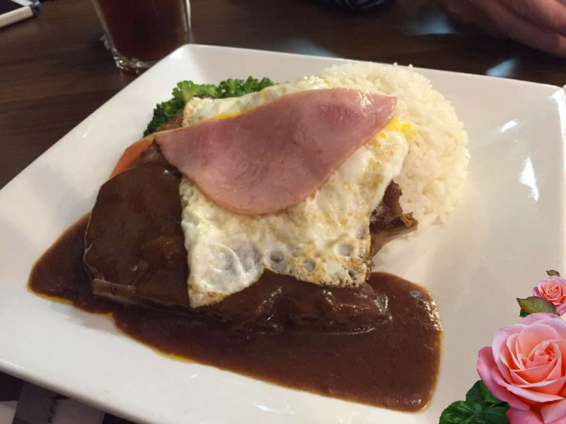 Sun Tin Day Cafe | 5137 Victoria Dr, Vancouver, BC V5P 3V1, Canada | Phone: (604) 336-6168