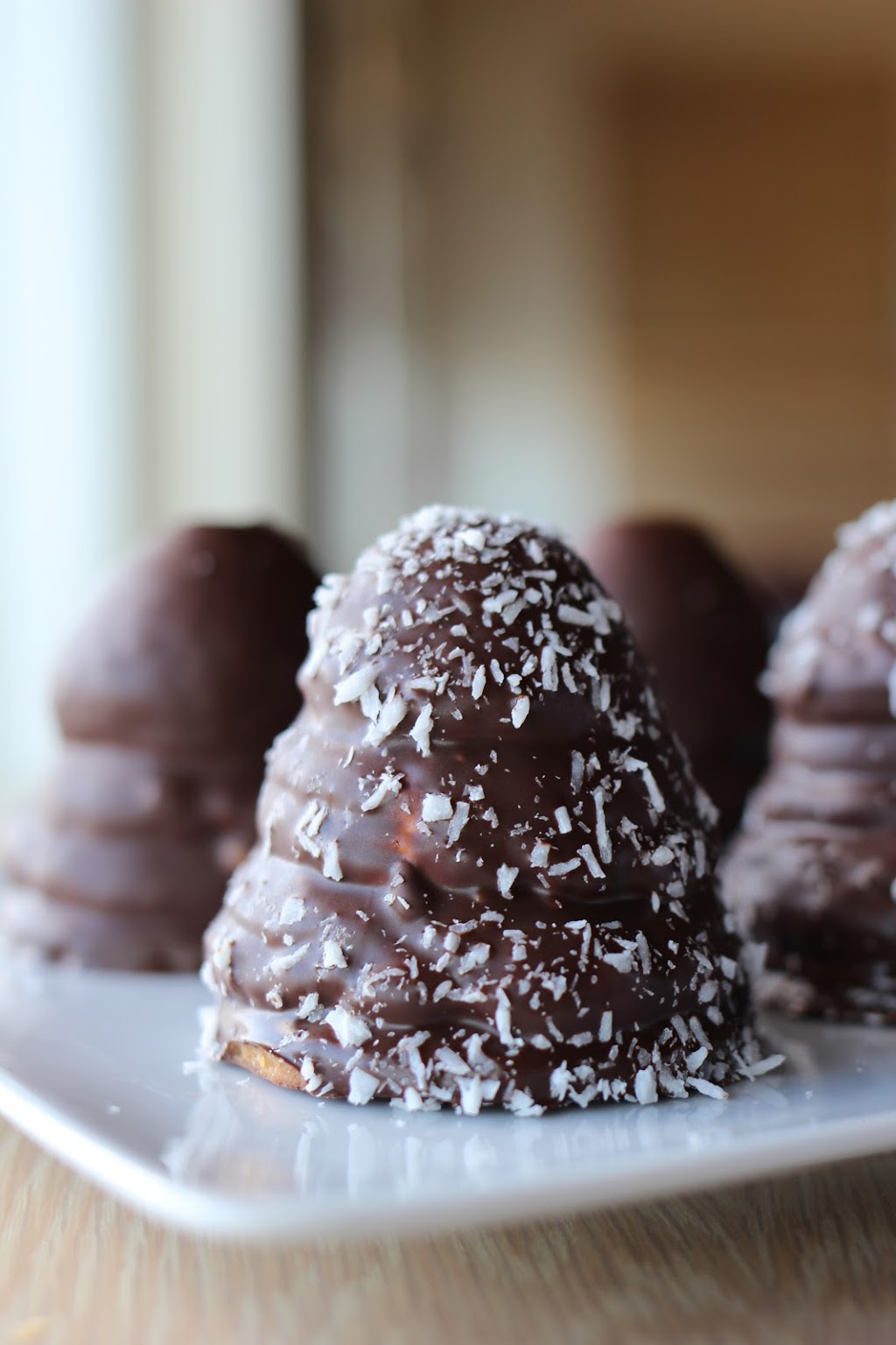 Danish Pastry House | 25 The West Mall, Etobicoke, ON M9C 1B8, Canada | Phone: (416) 622-7777