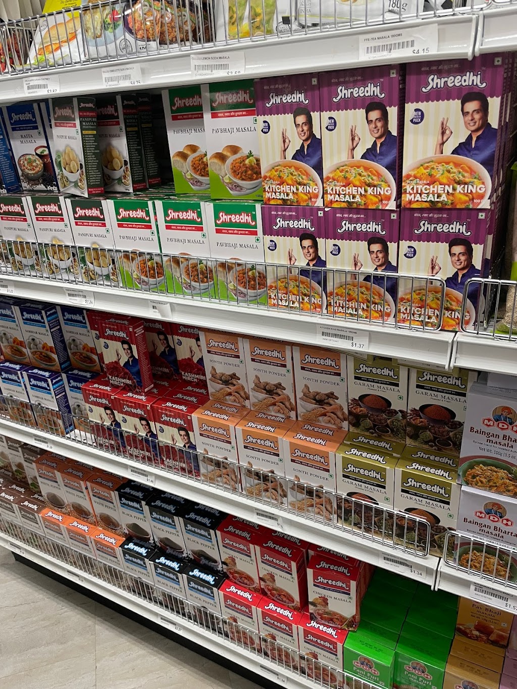 Patel Supermarket | 6922 King George Blvd, Surrey, BC V3W 4Z9, Canada | Phone: (778) 565-1771