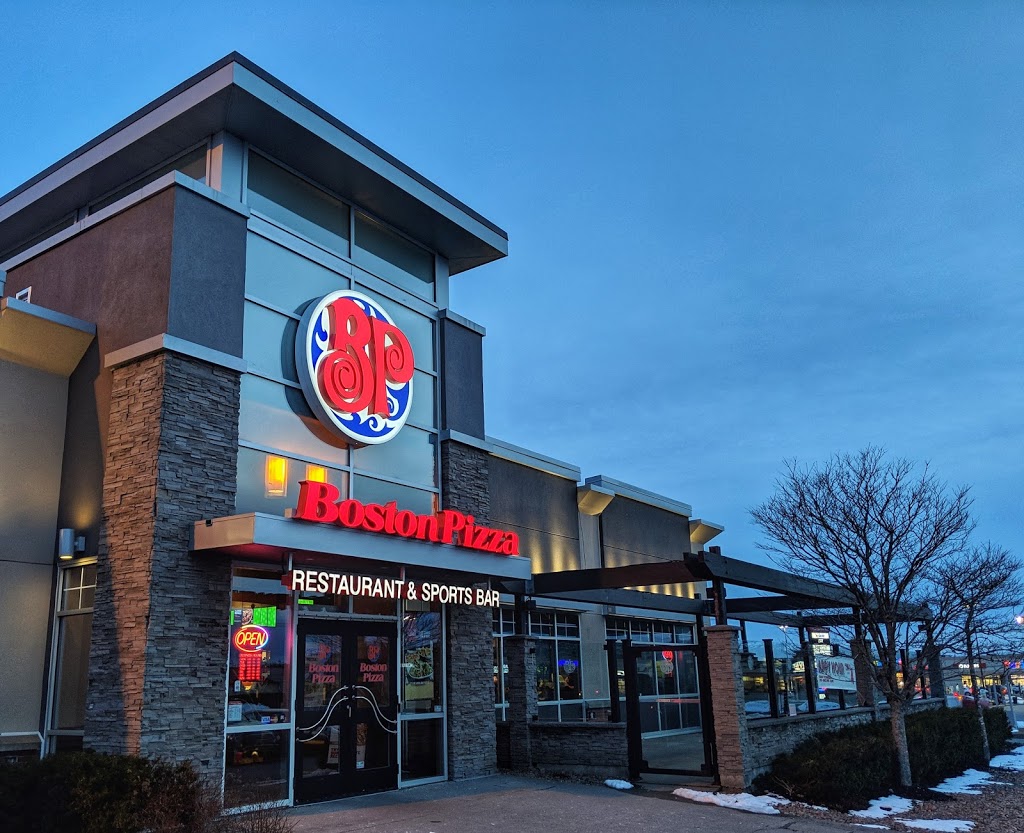 Boston Pizza | 194A Chain Lake Dr, Halifax, NS B3S 1C5, Canada | Phone: (902) 450-0450
