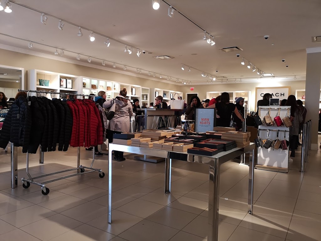 Windsor Crossing Premium Outlet Mall | 1555 Talbot Rd, Windsor, ON N9H 2N2, Canada | Phone: (519) 972-7111