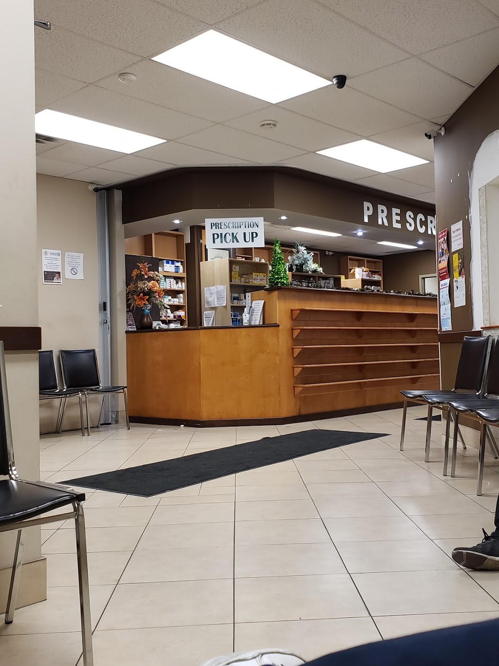 Healthtrust Medical Centre Pharmacy | 871 Ottawa St, Windsor, ON N8X 2C7, Canada | Phone: (519) 254-9888