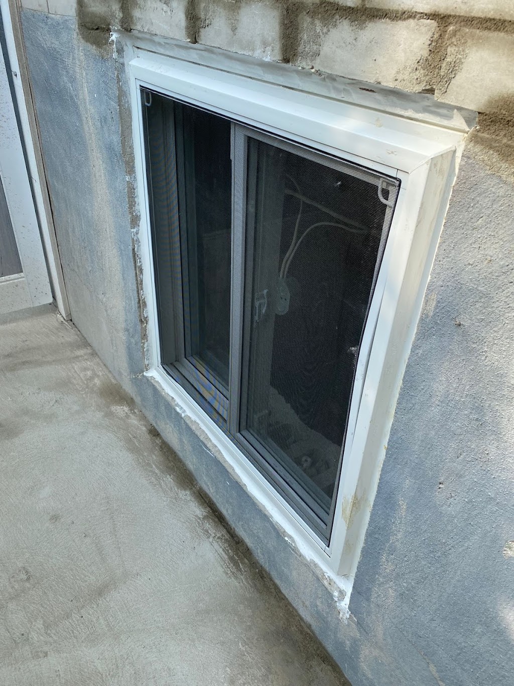 Union Windows | 17 Victoria St W, Innisfil, ON L0L 1L0, Canada | Phone: (647) 248-1040