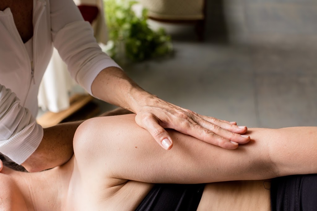 Joyce Cruvinel Rolfing Structural Integration | 120 Raglan Ave, York, ON M6C 2L4, Canada | Phone: (416) 710-8656