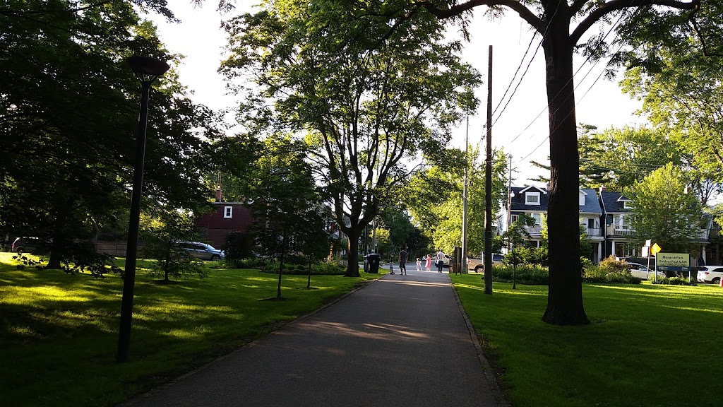 Monarch Park | 115 Felstead Ave, Toronto, ON M4J 1G4, Canada | Phone: (416) 338-4386