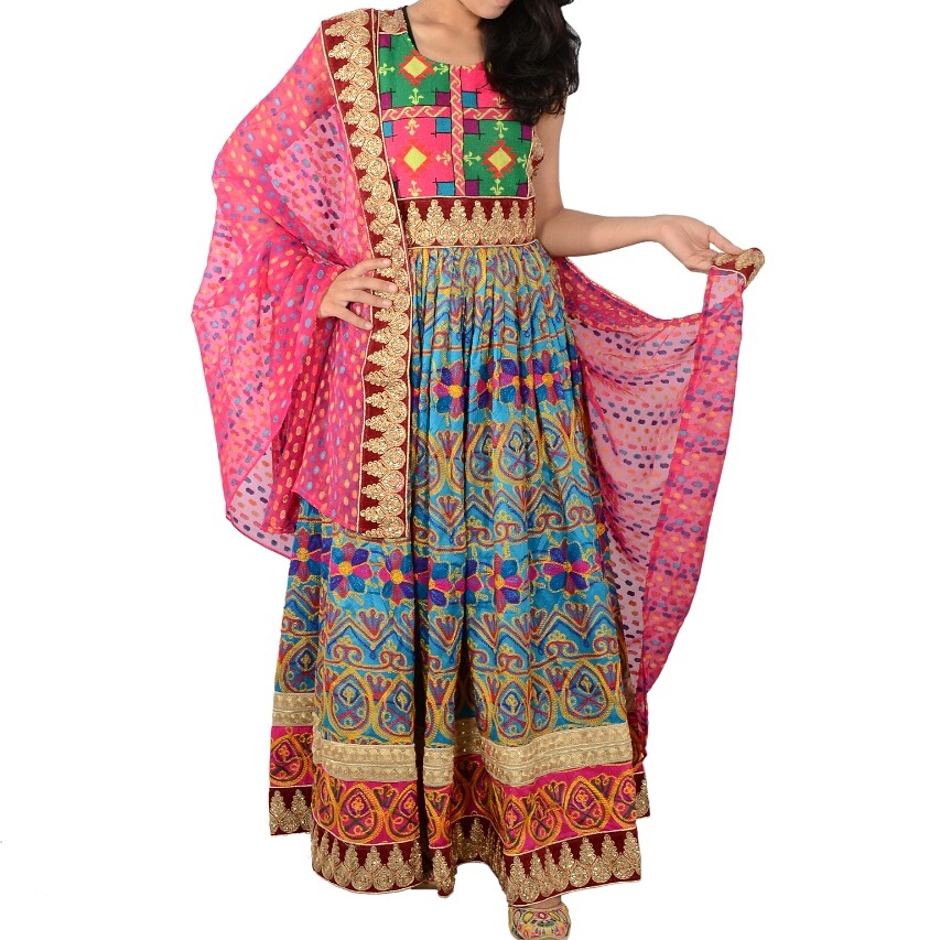 Leah Fashion | 34 Acklam Terrace, Kanata, ON K2K 2H5, Canada | Phone: (613) 700-1971