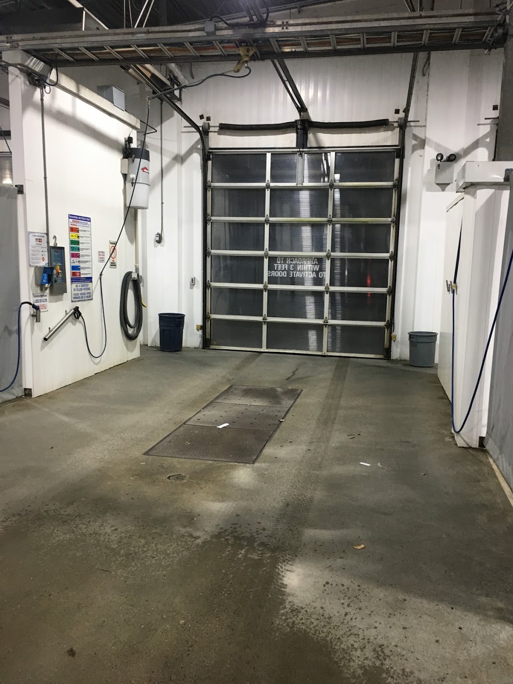 Car & Pet Spa The | 8350 Fairmount Dr SE, Calgary, AB T2H 0Y6, Canada | Phone: (403) 252-9667