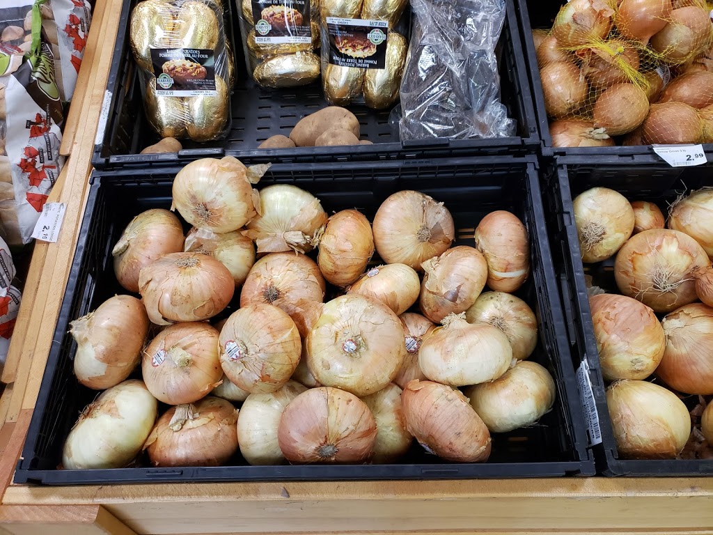 Charbonneau`s Grocery | Canada, 699 Mill St, Calabogie, ON K0J 1H0, Canada | Phone: (613) 752-2153