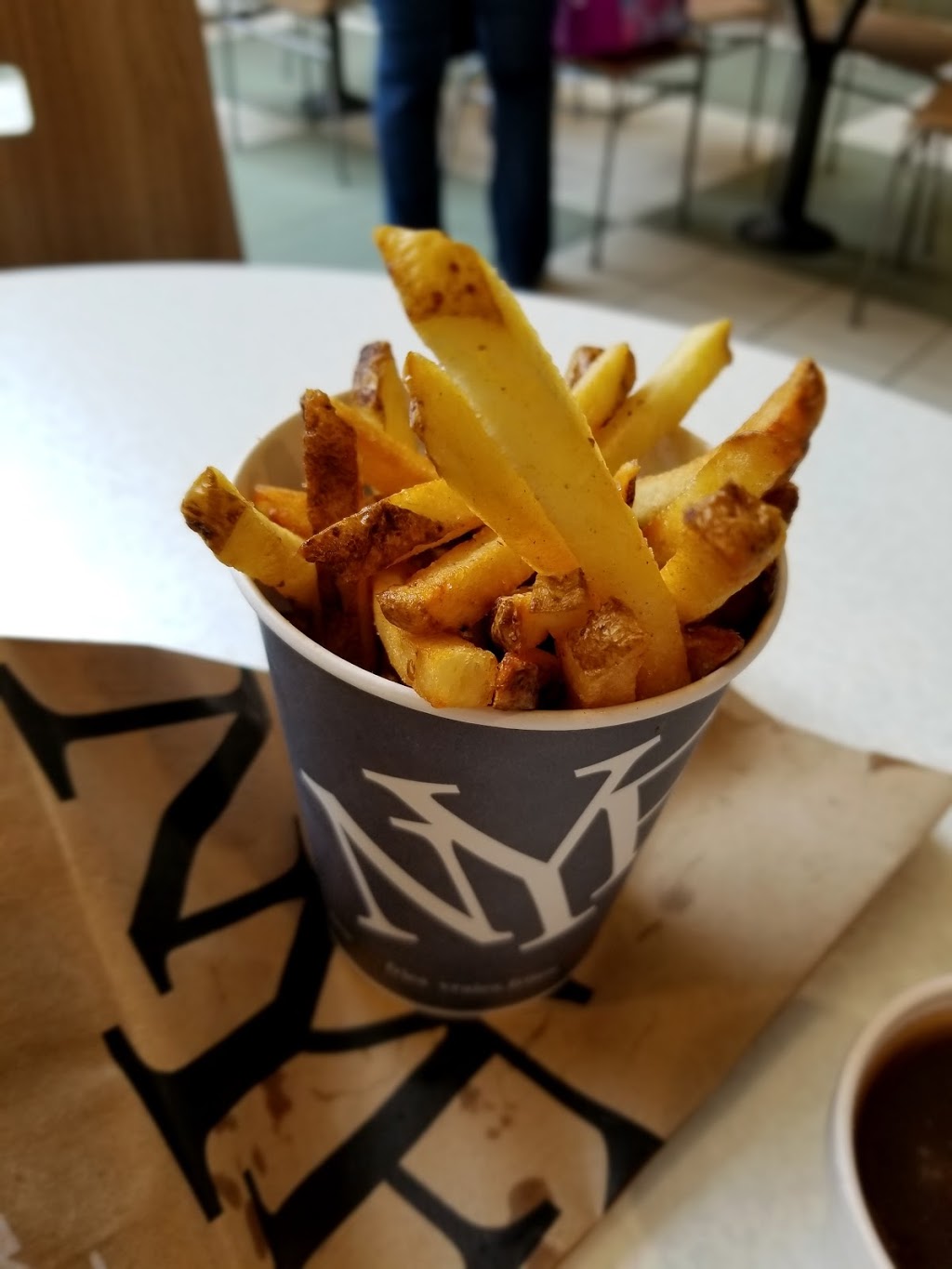 New York Fries - Bonnie Doon Shopping Centre | 83 rd Street and, 82 Ave NW Unit 171, Edmonton, AB T6C 4E3, Canada | Phone: (780) 466-1609