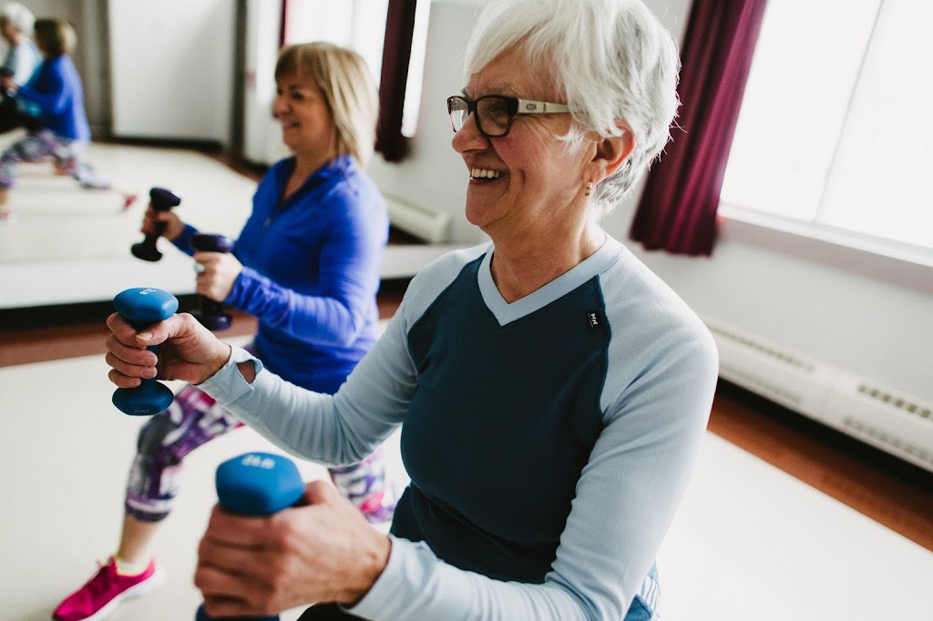Centre Communautaire | 2585 Bd des Oiseaux, Laval, QC H7L 4M4, Canada | Phone: (450) 963-0676