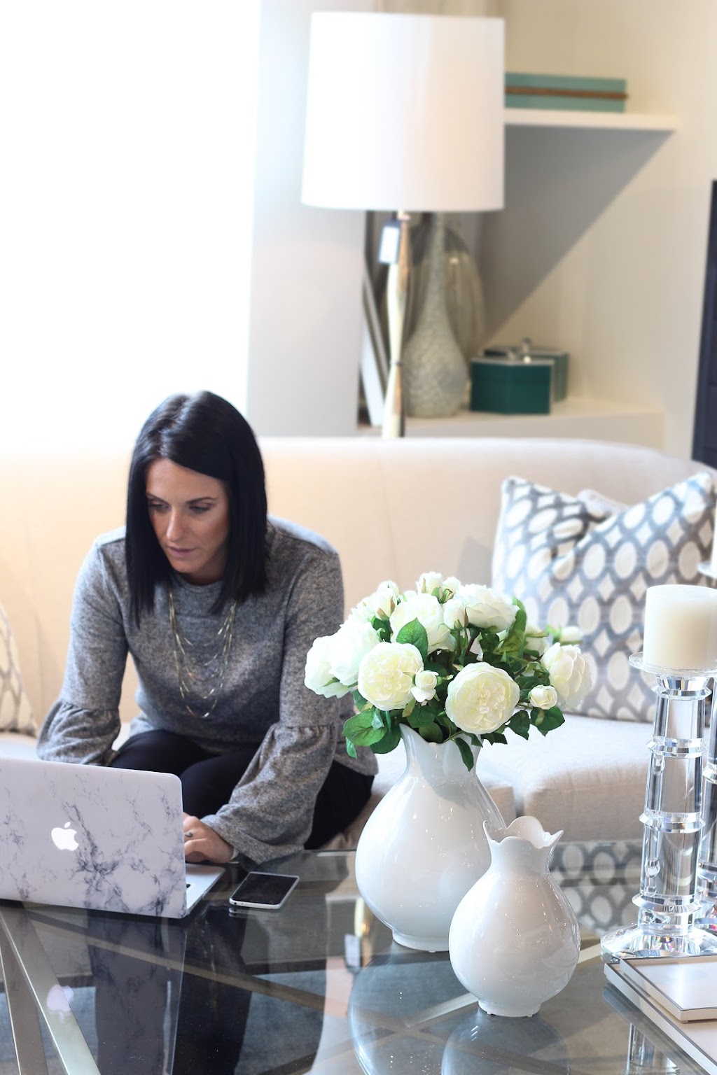 Jessica Di Re | 620 Boul Saint-Jean Suite 202, Pointe-Claire, QC H9R 3K2, Canada | Phone: (514) 465-4197