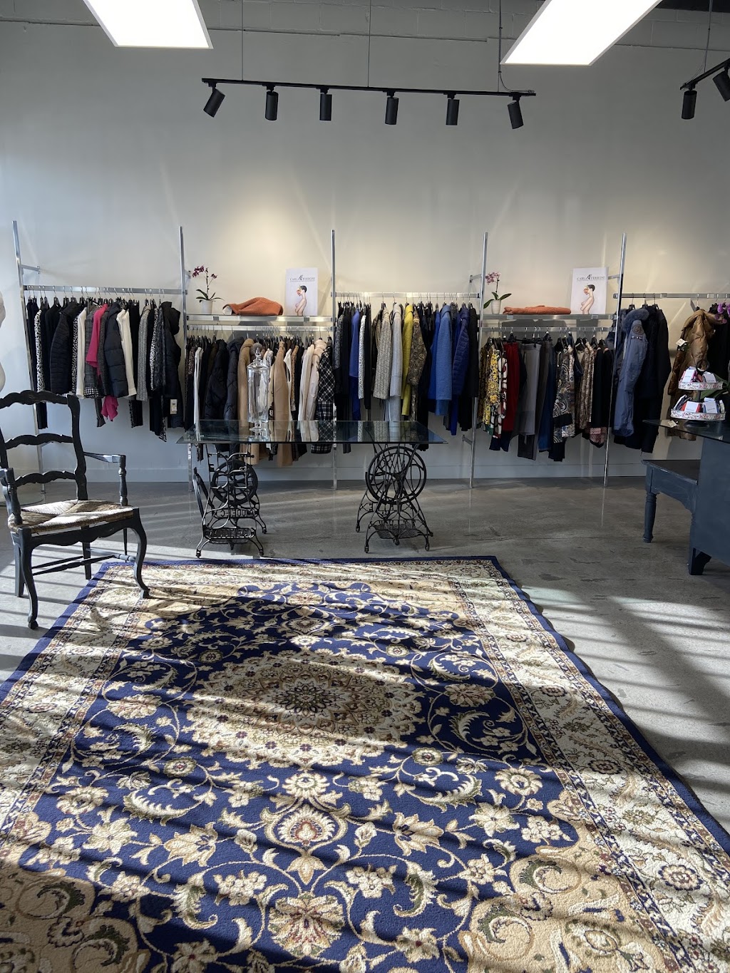 Mrs & Mr Italy | 4000 Steeles Ave W Unit 44B, Vaughan, ON L4L 4V9, Canada | Phone: (905) 605-0406