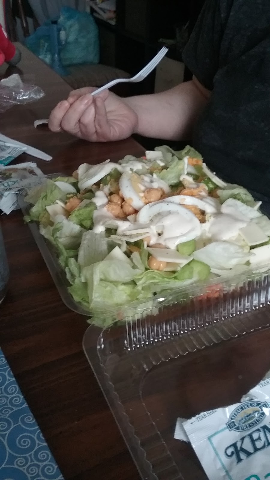 Pats Pizzeria | 544 Ontario St, Buffalo, NY 14207, USA | Phone: (716) 874-1233