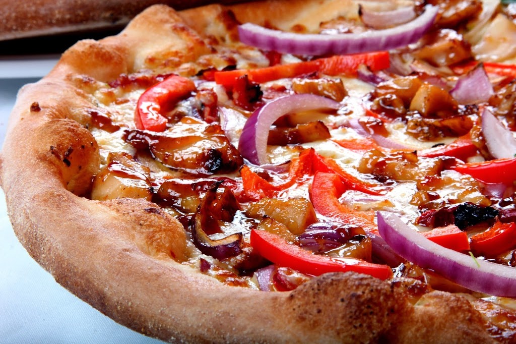 Applestone Pizzeria | 1900 Appleby Line, Burlington, ON L7L 0B7, Canada | Phone: (905) 331-1003