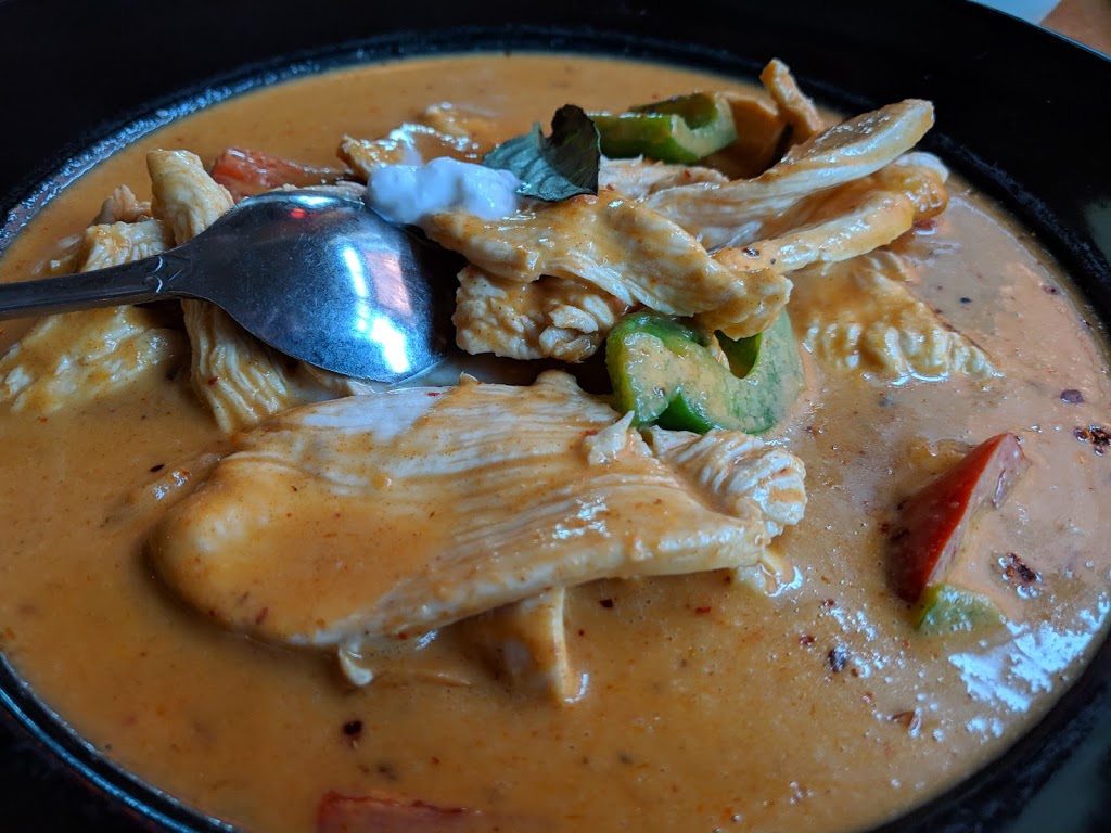 On Rice Thai Bistro | 1224 Harris Ave, Bellingham, WA 98225, USA | Phone: (360) 676-9995