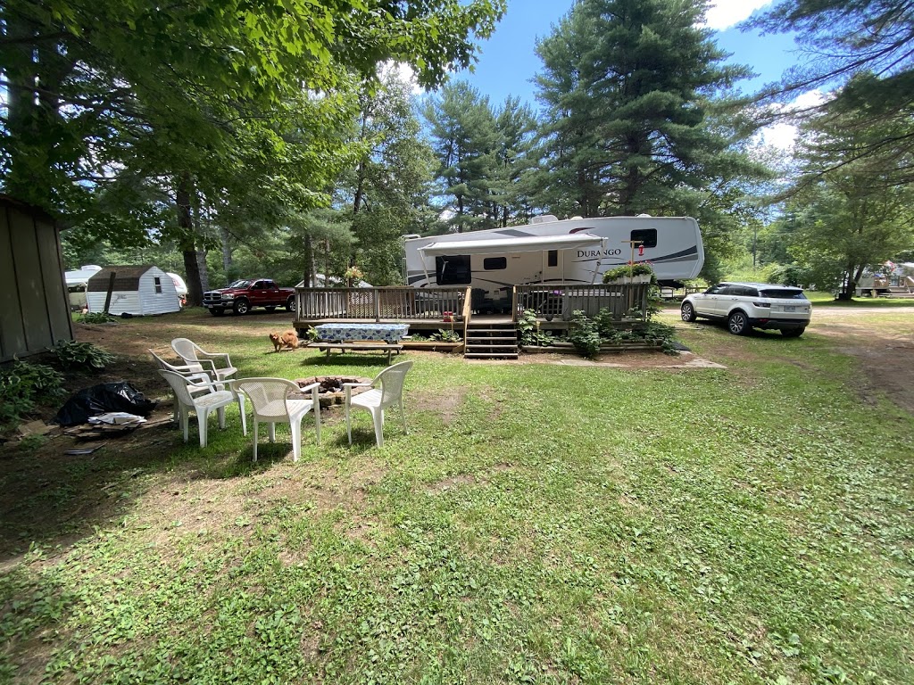 Silver Sands Tent & Trailer Park | 58 Silver Sands Rd, Huntsville, ON P1H 2J4, Canada | Phone: (705) 789-5383