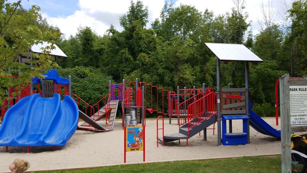 Highland Park | 41-27 MacLaren Ave, Barrie, ON L4N 3Y1, Canada