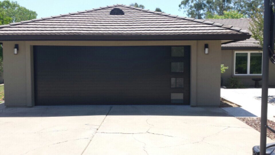 Master Garage Door Service Mildhurst | 1152 Bayfield Street North, Midhurst, ON L0L 1X1, Canada | Phone: (705) 809-5371