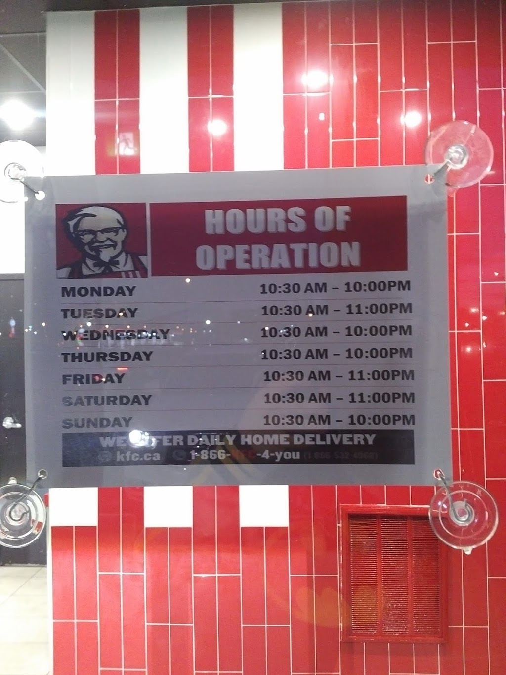 KFC | 1971 Finch Ave W, North York, ON M3N 2V3, Canada | Phone: (416) 745-5515