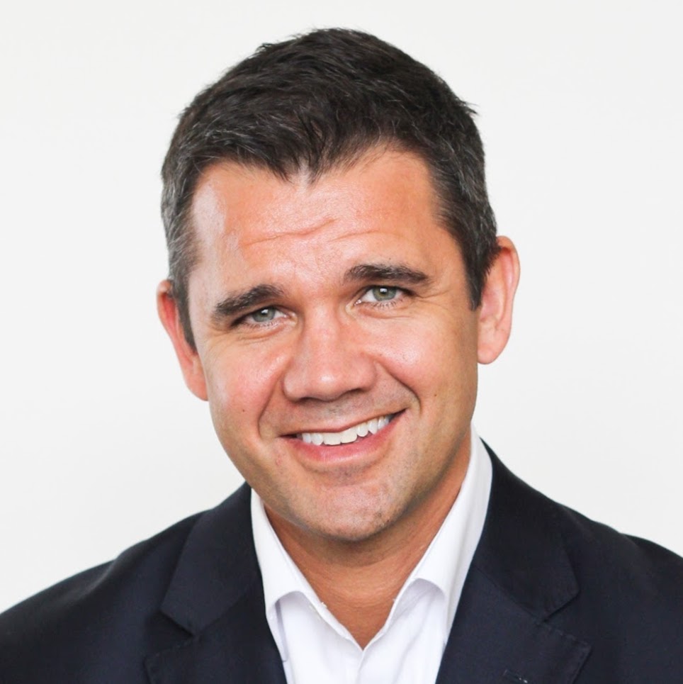 Michael Englund Realtor | 1235 S Service Rd W, Oakville, ON L6L 2W2, Canada | Phone: (905) 399-4269