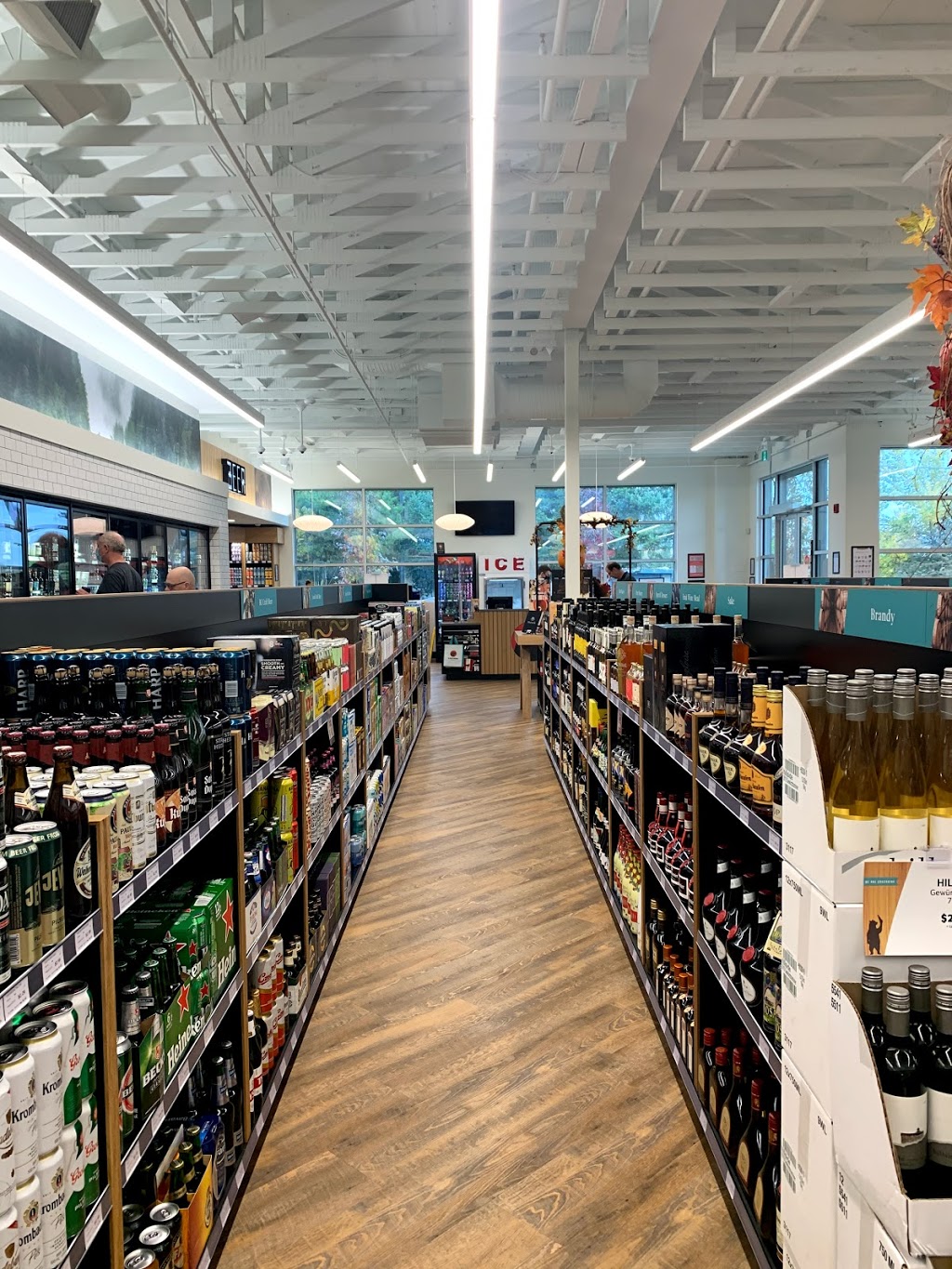 Cascadia Liquor - Parksville | 389 Alberni Hwy Unit #2, Parksville, BC V9P 1J9, Canada | Phone: (250) 947-8941