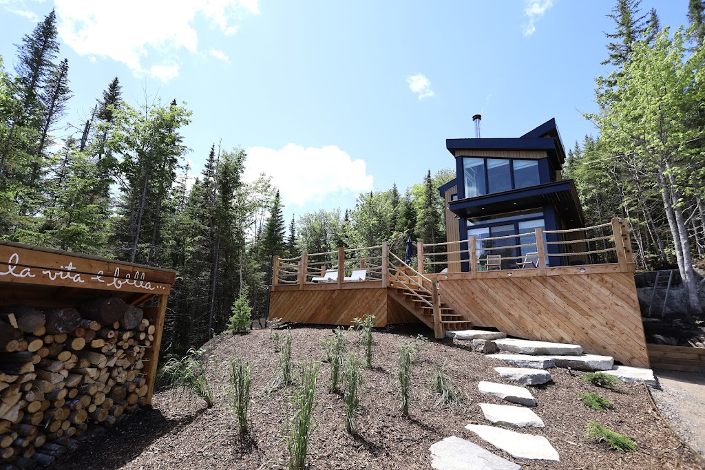 Le Panörama | 33, chemin de lOurs Noir Domaine Maelström, Lac-Beauport, QC G3B 1B3, Canada | Phone: (418) 802-3475