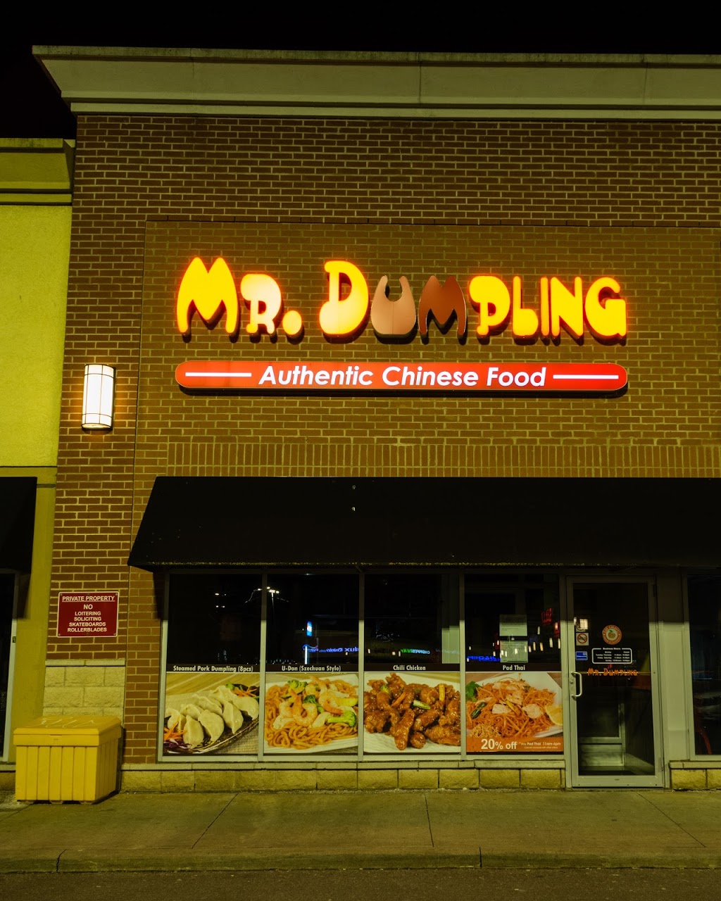 Mr Dumpling | 890 Main St E, Milton, ON L9T 0J4, Canada | Phone: (905) 693-1288