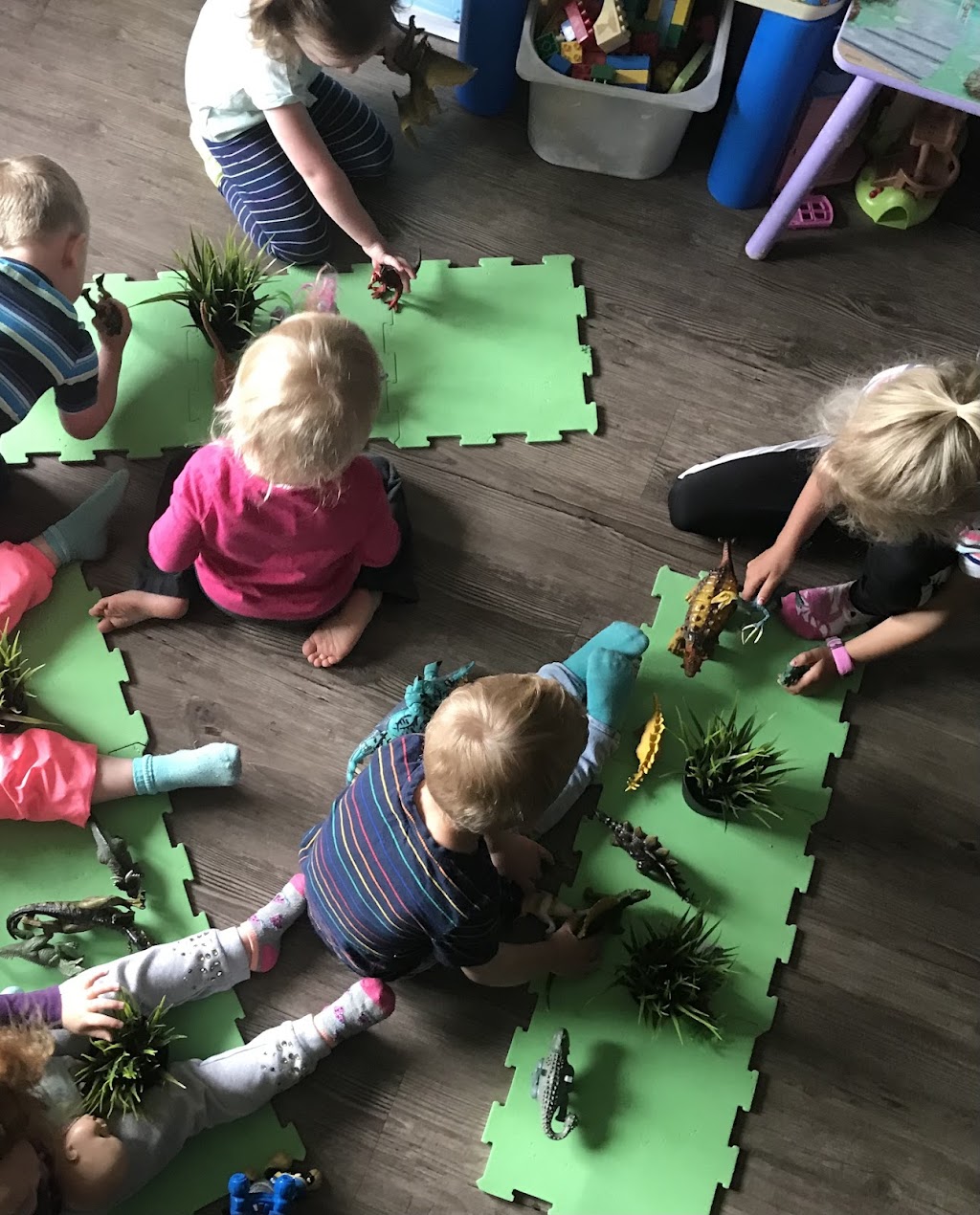 Tic Tac Tots Dayhome | 19 Glenpatrick Pl, Cochrane, AB T4C 1H6, Canada | Phone: (403) 669-4941