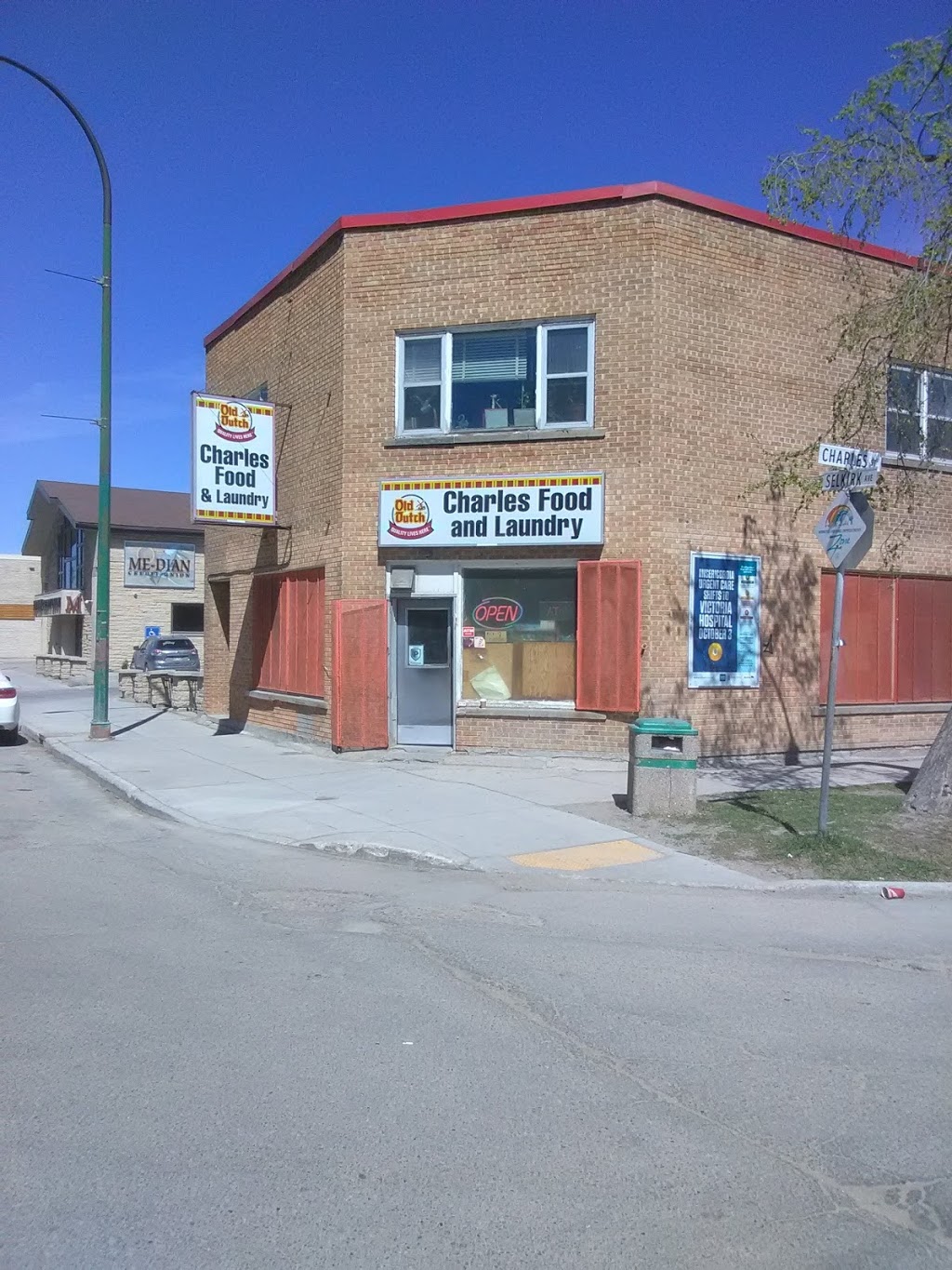 Charles Lucky Food Store | 291 Selkirk Ave, Winnipeg, MB R2W 2L8, Canada | Phone: (204) 582-2249