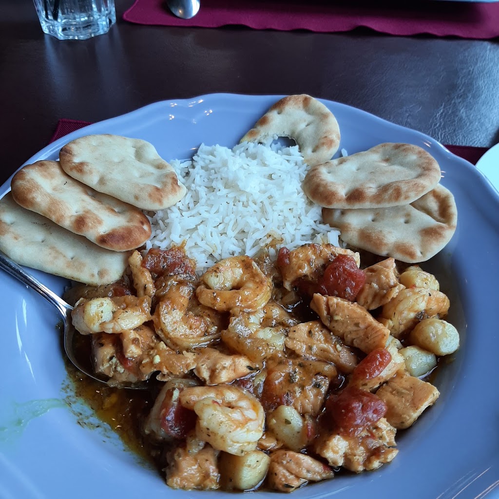 Tanners INN and Dining | 5017 Hwy 124, Magnetawan, ON P0A 1P0, Canada | Phone: (705) 387-4725