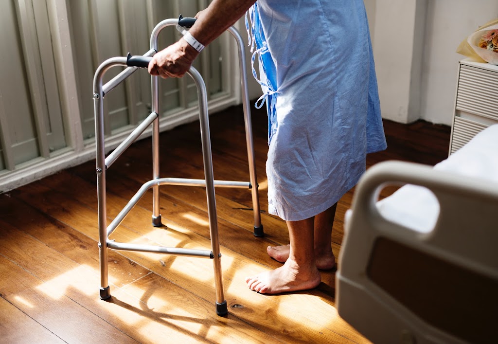 Home Star Service - Senior Home Care Services | 4700 Hamilton Rd Unit 32, Dorchester, ON N0L 1G6, Canada | Phone: (519) 777-9636