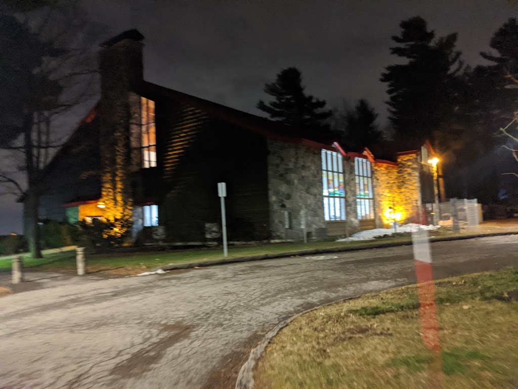 Hôtel de ville de Lorraine | 33 Bd de Gaulle, Lorraine, QC J6Z 3W9, Canada | Phone: (450) 621-8550