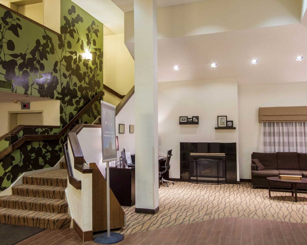 Sleep Inn & Suites Buffalo Airport | 100 Holtz Dr, Cheektowaga, NY 14225, USA | Phone: (716) 626-4000