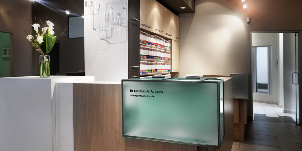 Clinique MFML inc. | 4744 QC-132, Sainte-Catherine, QC J5C 1V9, Canada | Phone: (514) 394-7979