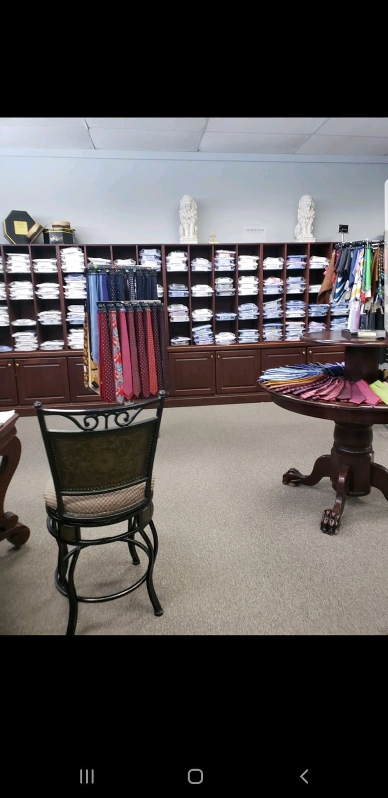 Riverside Mens Shop | 6470 Transit Rd, Cheektowaga, NY 14225, USA | Phone: (716) 833-8401