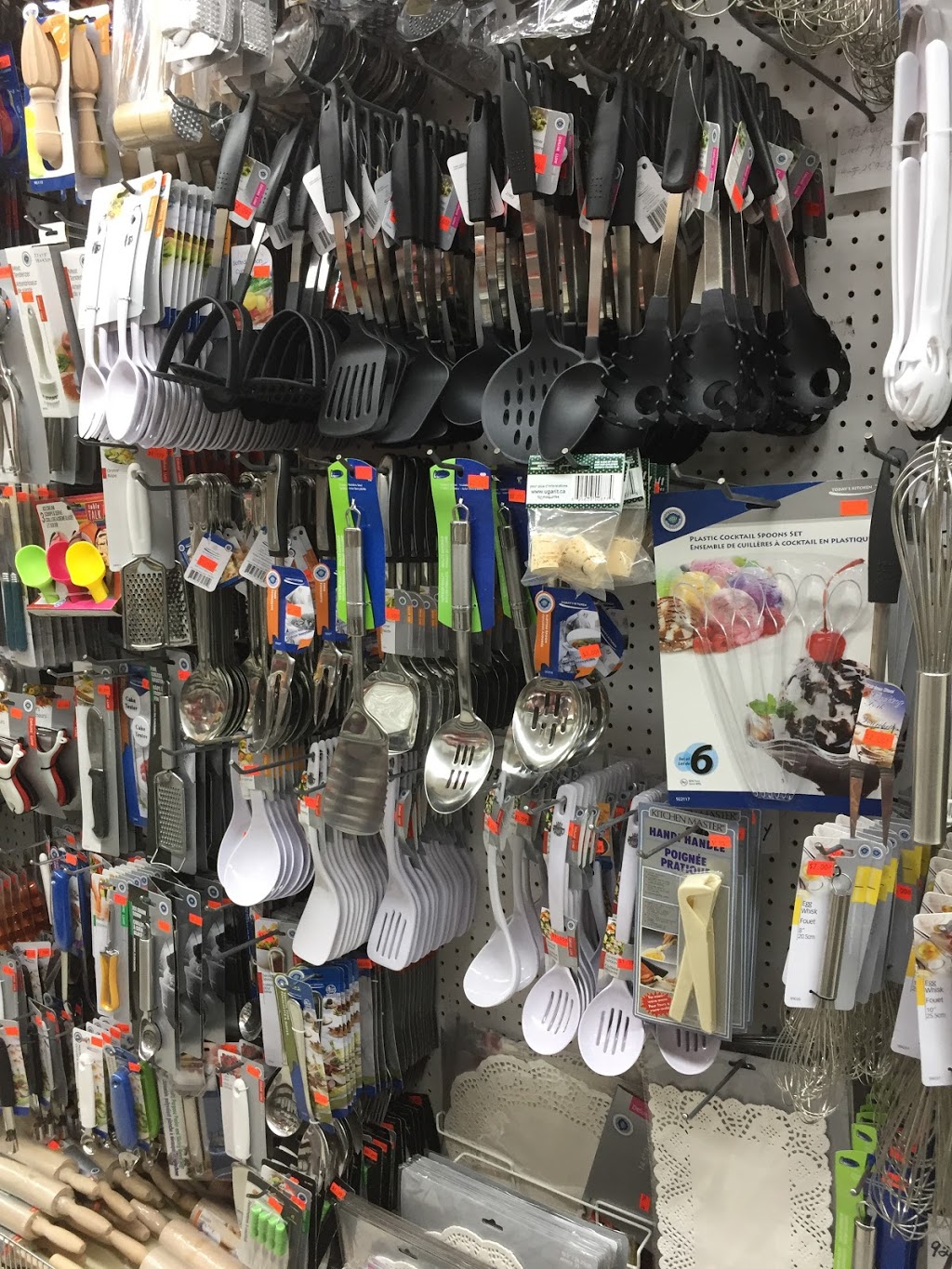 Canadian Dollars Store | 38 Main St E, Ridgetown, ON N0P 2C0, Canada | Phone: (519) 674-2002